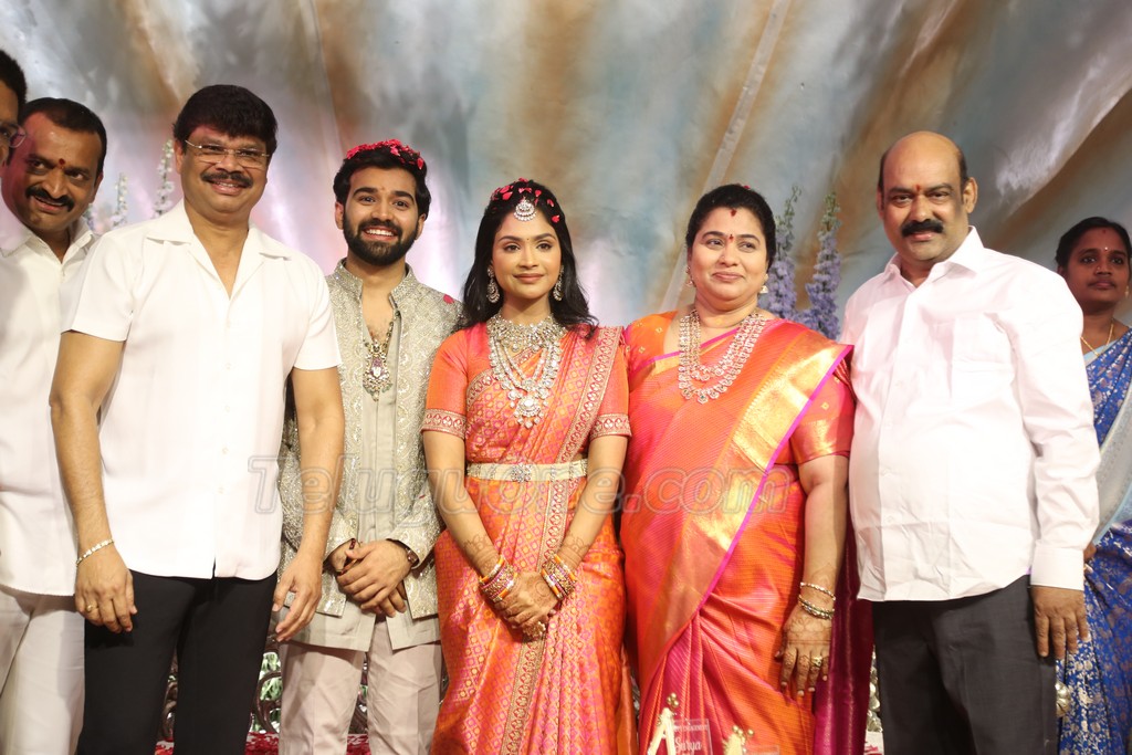 Celeb Buzz at Bandla Ganesh Family Function